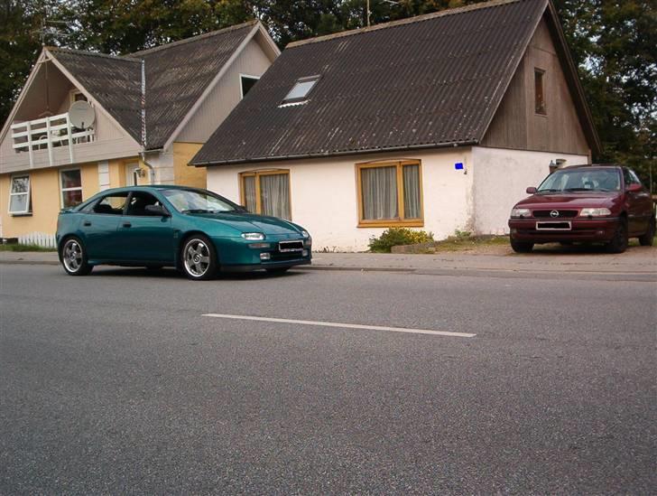 Mazda 323F 2.0 GT V6 Solgt - lækker og kanon hurtig vogn.. billede 5