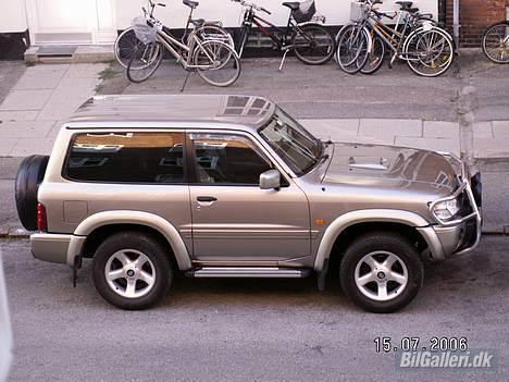 Nissan PATROL GR  Y61 "SOLGT" - Her med 18" alu billede 3