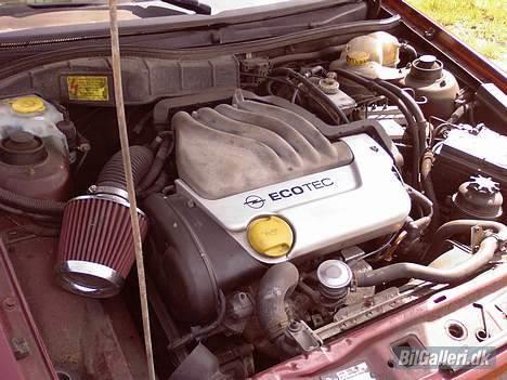 Opel Astra 1.6 16v billede 1