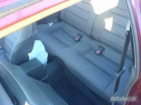 Nissan 200sx s12 16v - og pæen bagsæder. her er så ikke så meget plads i sådan en lille sports vogn. billede 7