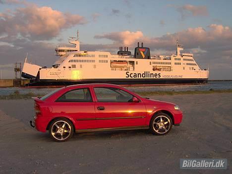 Opel Astra G -SOLGT- - Før den blev sænket.. billede 2