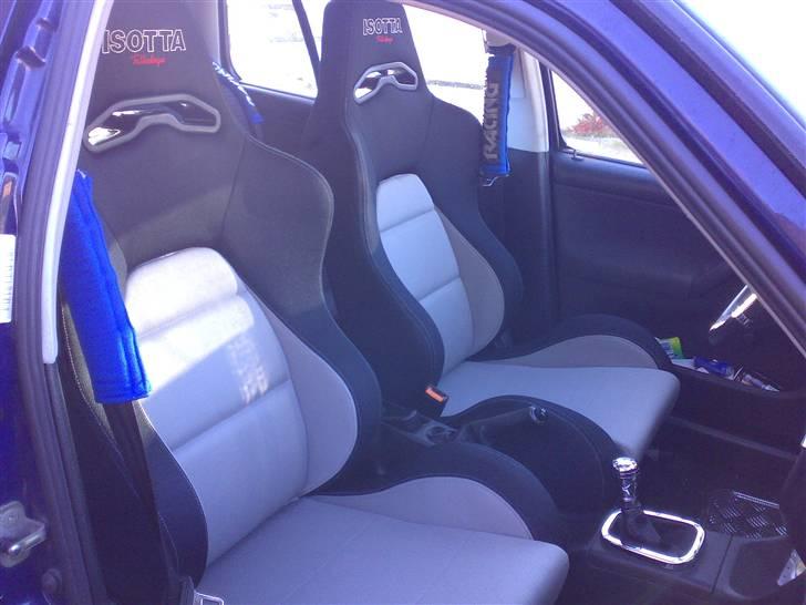 VW Vento 1.8 CL - Mine nye ISOTTA sæder... De er nice! billede 9