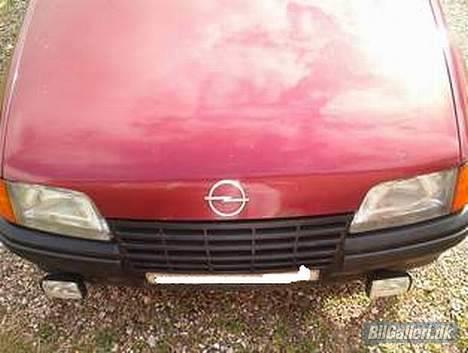 Opel Kadett E 1.3s CC SOLGT billede 7