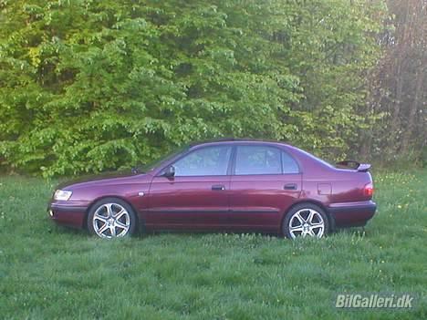 Toyota Carina E billede 3