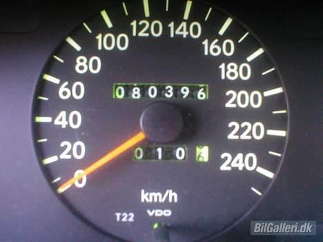 Toyota Carina E billede 5