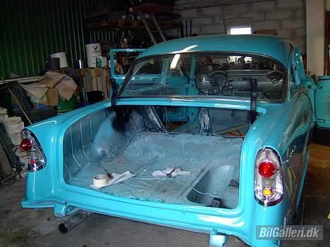 Chevrolet 210  - så er monterings arbejdet begyndt billede 8