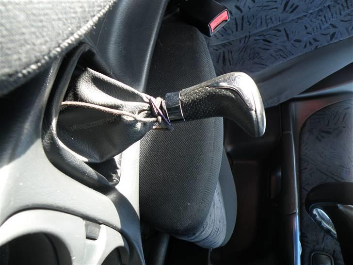 Mazda Aqua 323F BJ solgt billede 14