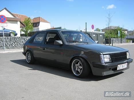 Opel kadett D 2.5 v6 solgt billede 4