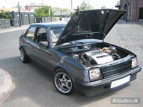 Opel kadett D 2.5 v6 solgt billede 6