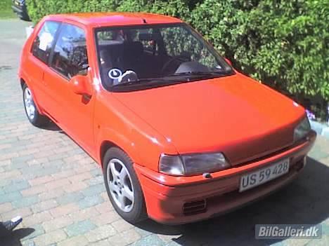 Peugeot 106 rallye - taget med mobilen billede 9