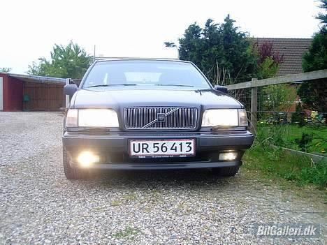 Volvo 850 GLT <<SOLGT>> - Øhhh måske man lige skulle justere det højre tågelys :-) billede 16