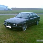 BMW 524 td solgt