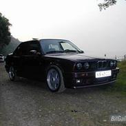 BMW e30