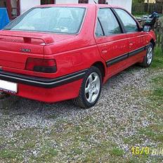 Peugeot --SOLGT-- 405 SI