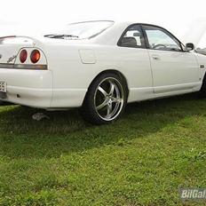 Nissan Skyline R33 GT-S T 
