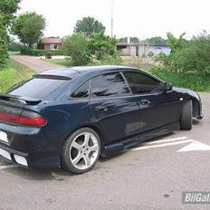 Mazda 323F *TOTALSKADET*