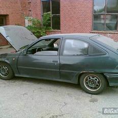 Opel kadett gsi ( Evil ) 