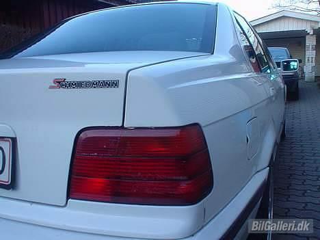 BMW E36 318i *SOLGT* billede 4