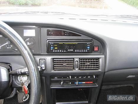 Toyota Corolla 1,3 XLi R.I.P - Min Cube afspiller :) billede 14