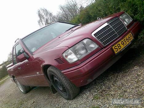 Mercedes Benz W124 E300 pick up *SOLGT* billede 12