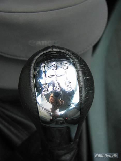 Toyota avensis 1,8 billede 2