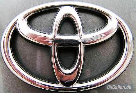 Toyota avensis 1,8 billede 9
