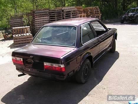 BMW 325 billede 17