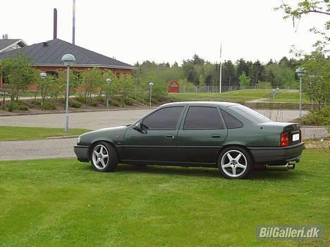 Opel vectra a 1,8i billede 1