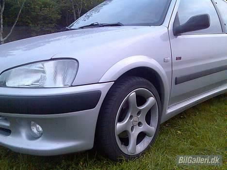 Peugeot 106 Gti - Glæder mit til de nye fælge! billede 3