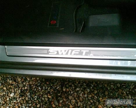 Suzuki swift "solgt" billede 9