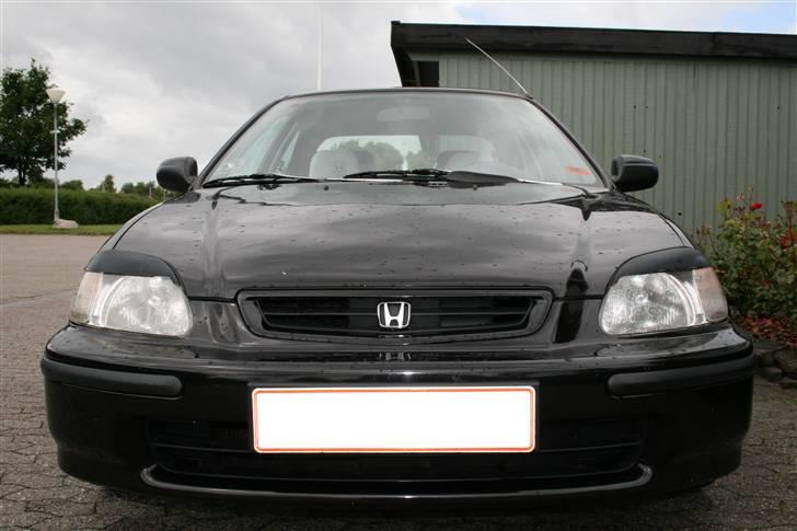 Honda Civic EJ9 1,4 iS *Solgt* - Bilen set helt forfra. billede 7