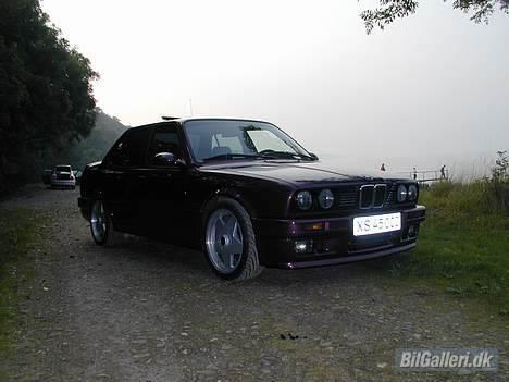 BMW e30 billede 4