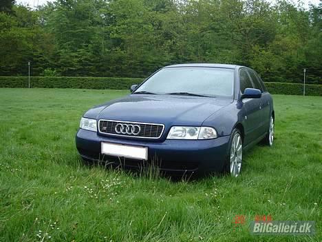 Audi A4 Avant 1,8T (SOLGT) - 18" RS4 "solgt"  billede 8