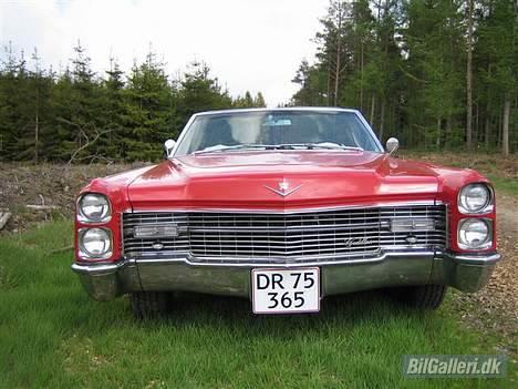 Cadillac De Ville Convertible - Så smuk er den , og den er 202cm bred. billede 2