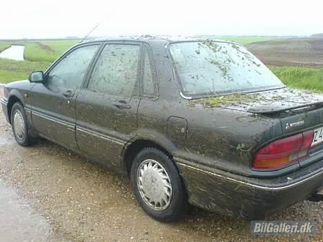 Mitsubishi Galant [SOLGT] billede 14