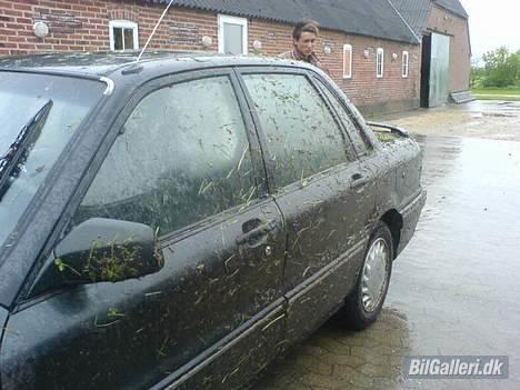 Mitsubishi Galant [SOLGT] billede 16