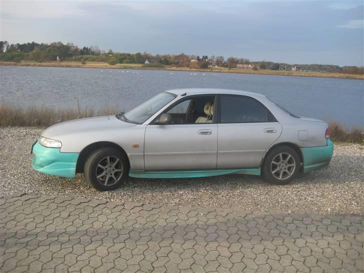 Mazda 626 1.8i GLX GE *SOLGT* billede 4