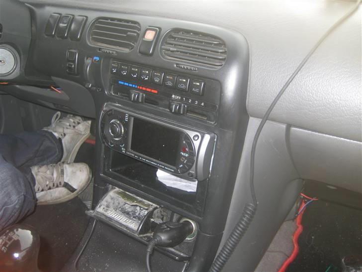 Mazda 626 1.8i GLX GE *SOLGT* billede 5