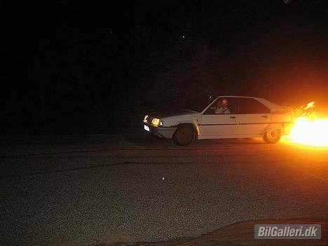 Citroën BX 1.9 GTI 8V *Brændt* - Mit seriøse hjemmelavede Flamekit... billede 5