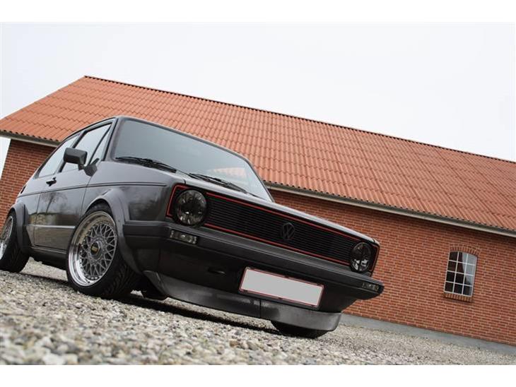 {{currentPhoto.altText}} billede {{currentPhoto.number}}