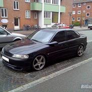 Opel Vectra 1.8i *Solgt* :-(