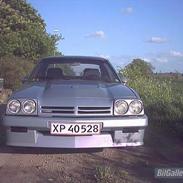 Opel Manta B