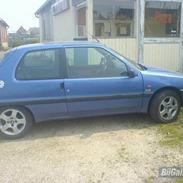 Peugeot 106