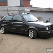 VW Golf 2 16v  Solgt
