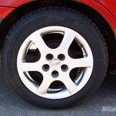 Toyota Carina E  Død