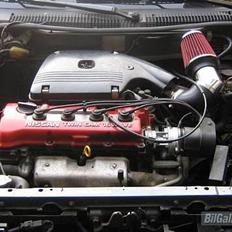 Nissan sunny (SOLGT)