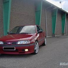 Nissan Primera 2,0 LX Topline