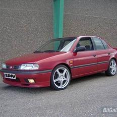 Nissan Primera 2,0 LX Topline