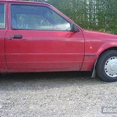 Ford Escort 1.6 Savoy Mk. IV