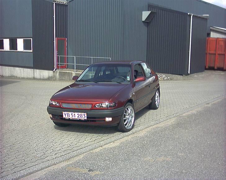 Opel Astra f   SOLGT - sådan ser den ud nu...  skal nok få nogle flere billeder ind..   billede 1